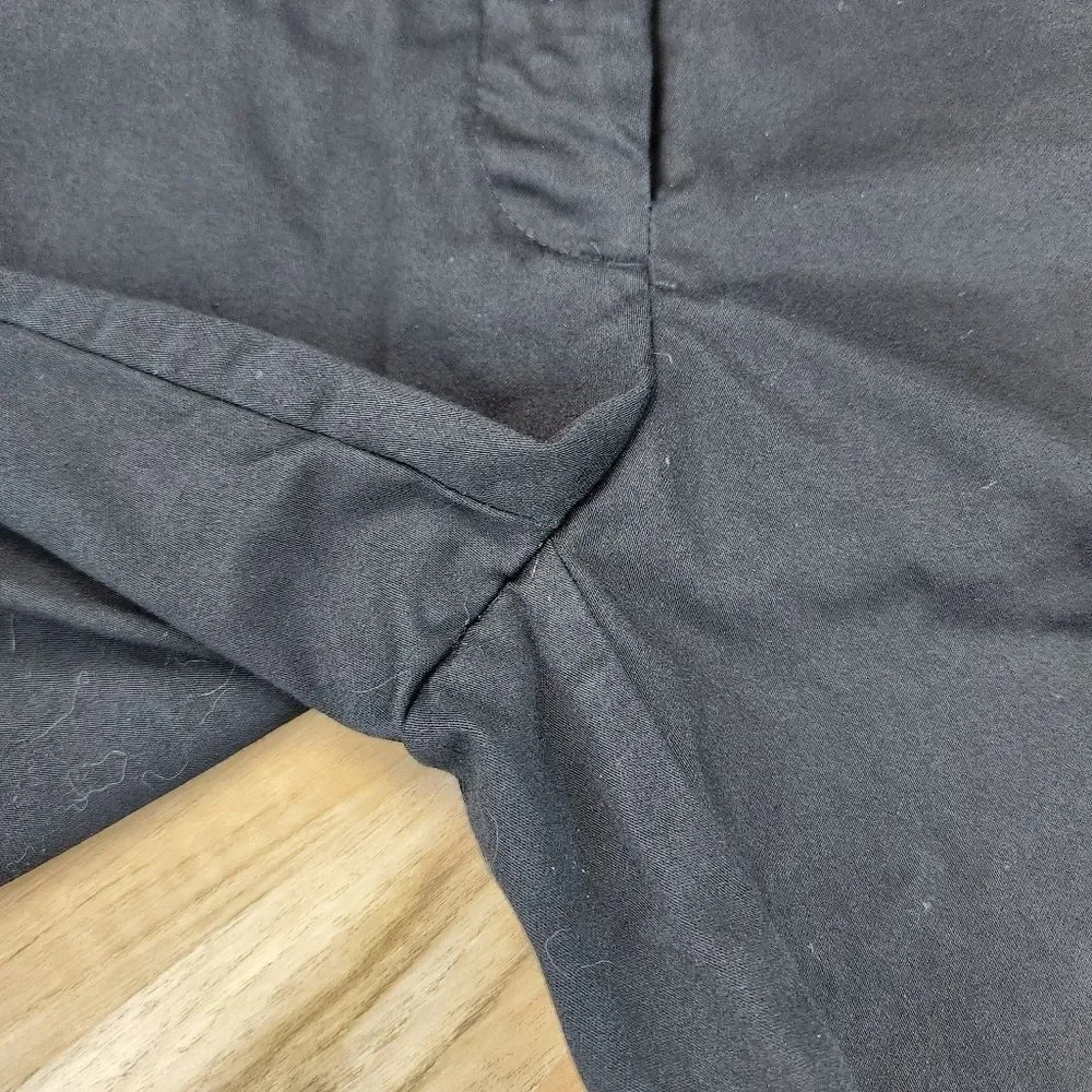 💜Mossimo Black Stretch Dressy Bermuda Shorts Size 6/28
